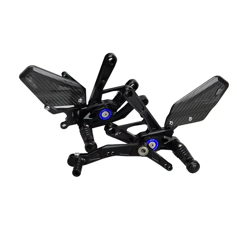 Adjustable Folding Rearsets with Carbon Heel Guards – Yamaha YZF-R1 / R1M 2015–2026, Red