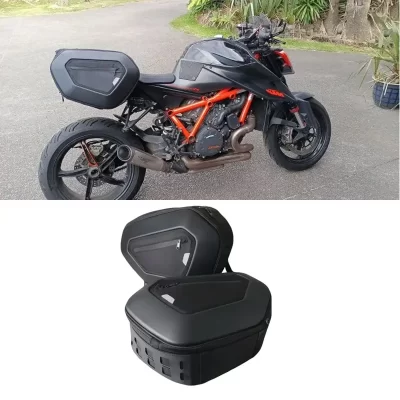 Expandable 15–20 L Quick-Release Saddlebags with Brackets – KTM 1290 Super Duke R / EVO